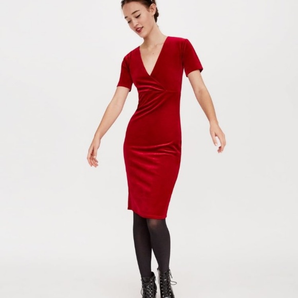 zara trafaluc velvet dress